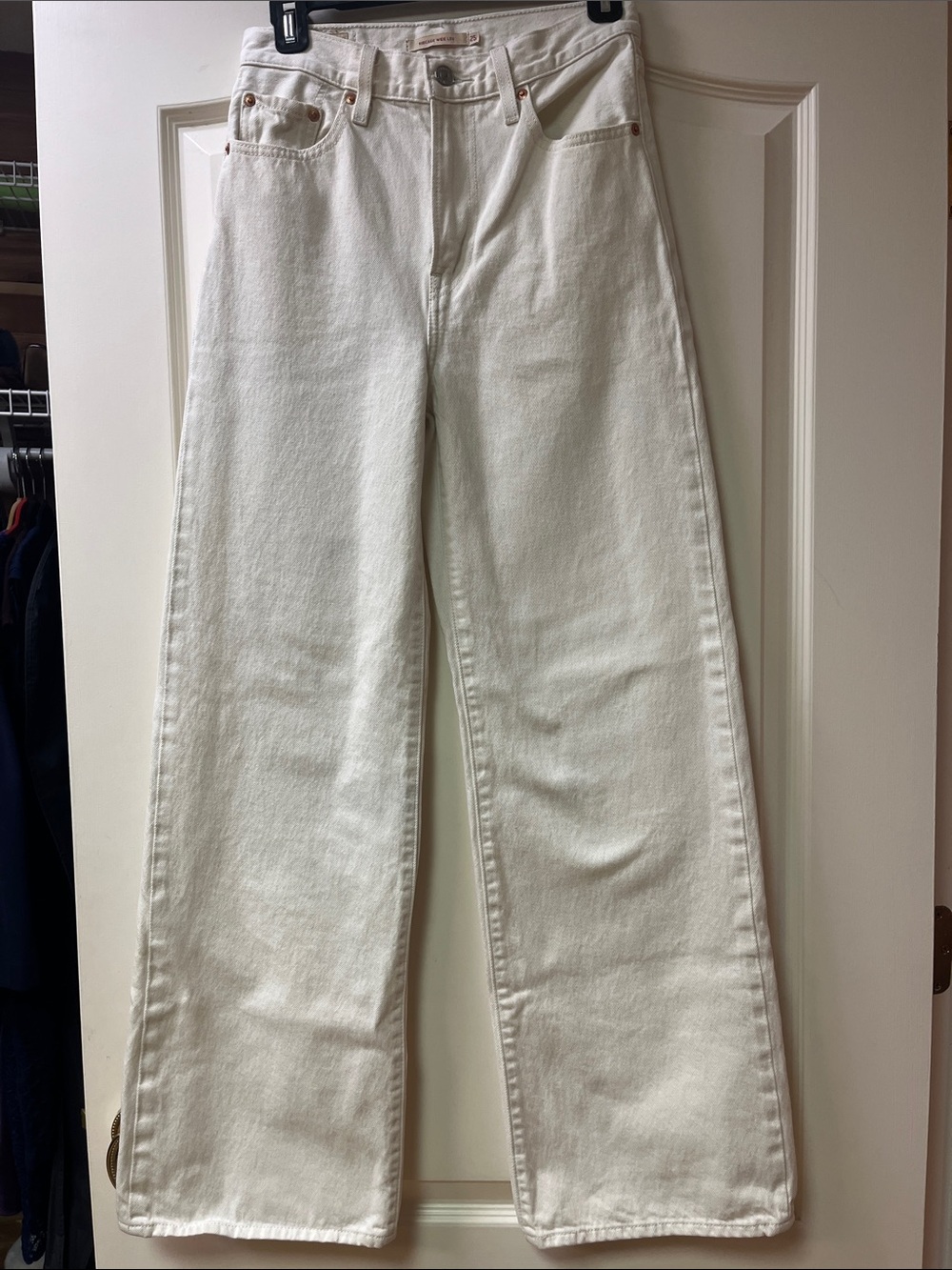 Levi's Cream Ribcage Wide-Leg High-Rise Jeans